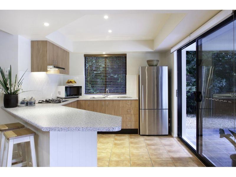 2 Ward Street, Tewantin QLD 4565