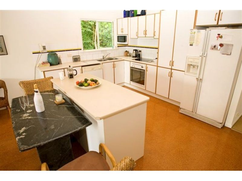 20 Seaview Terrace, Sunshine Beach QLD 4567