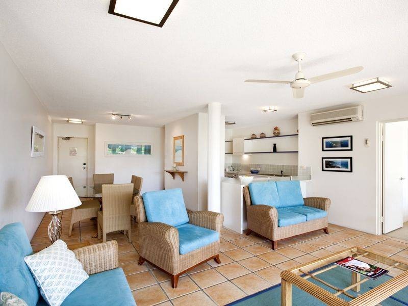 4/2 Noosa Drive, Noosa Heads QLD 4567