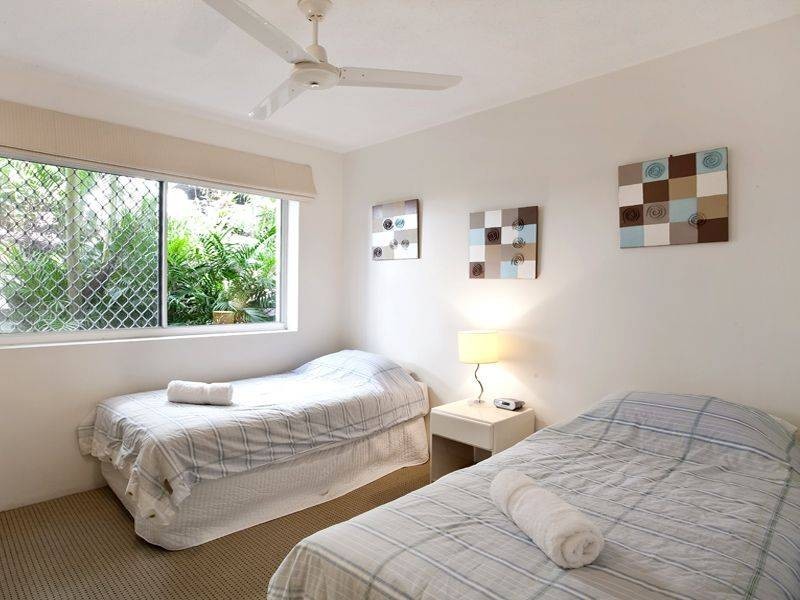 4/2 Noosa Drive, Noosa Heads QLD 4567