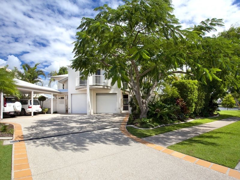 2, 21 Sunseeker Close, Noosa Waters QLD 4566