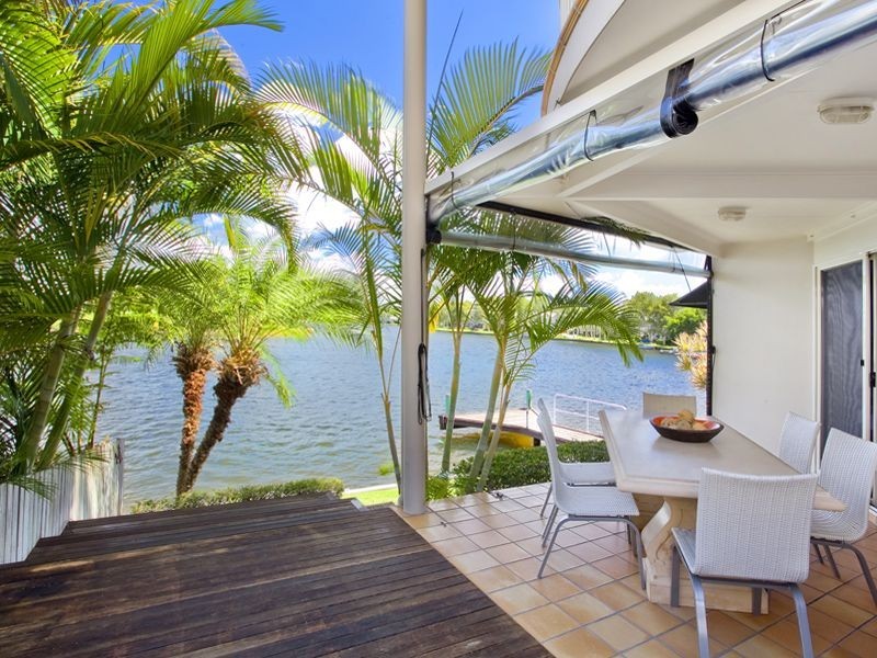 2, 21 Sunseeker Close, Noosa Waters QLD 4566