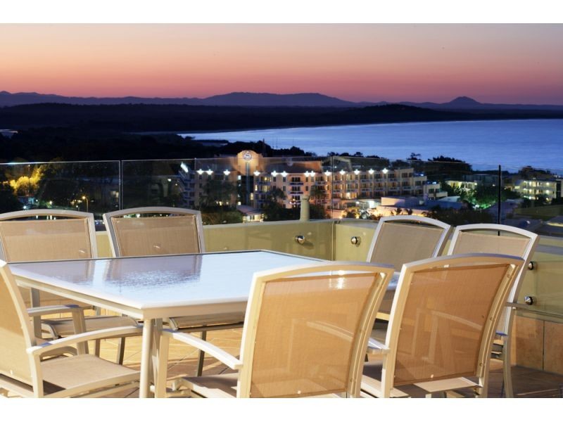 ‘Penthouse Casablanca’ 47 Picture Point Terraces, Noosa Heads QLD 4567