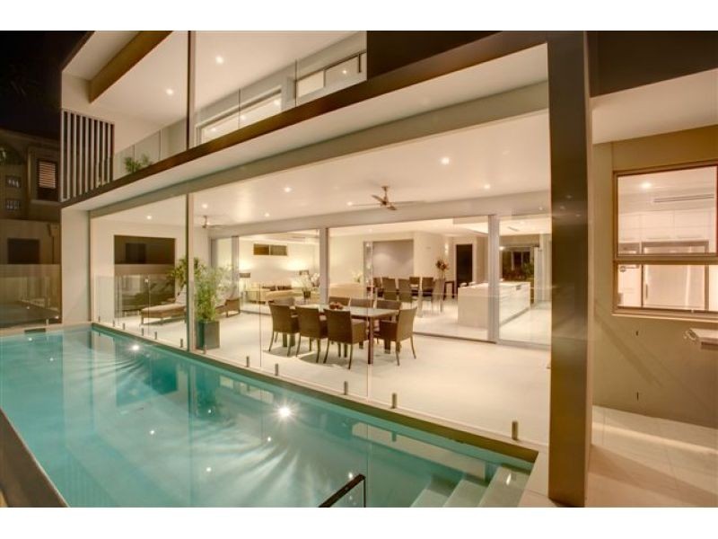 25 Mossman Court, Noosa Heads QLD 4567