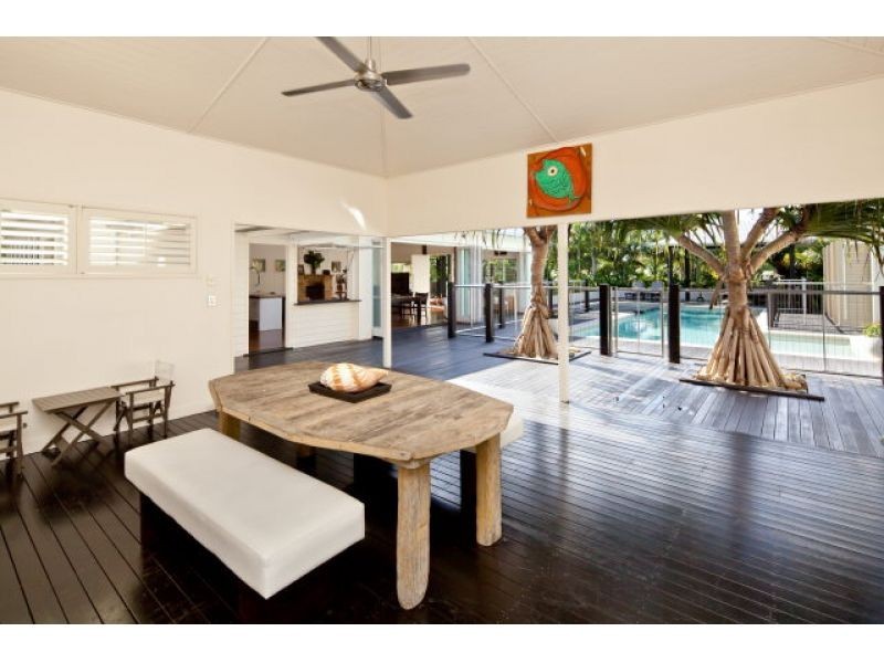 13 Habitat Place, Noosa Heads QLD 4567