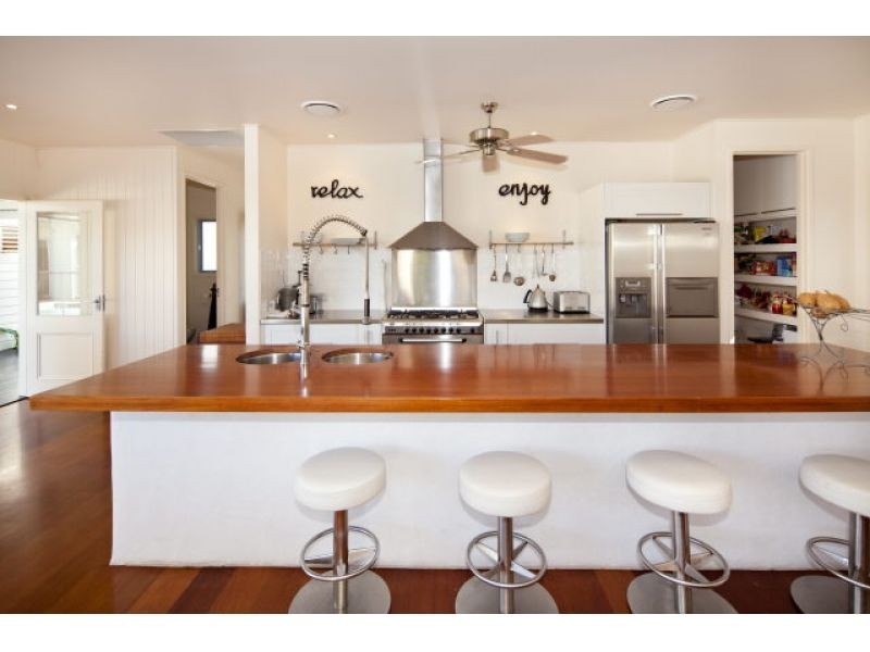 13 Habitat Place, Noosa Heads QLD 4567