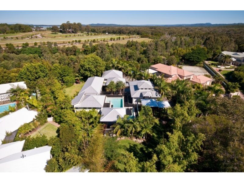 13 Habitat Place, Noosa Heads QLD 4567