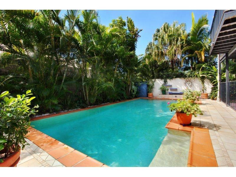 12 Belfa Place, Noosa Heads QLD 4567