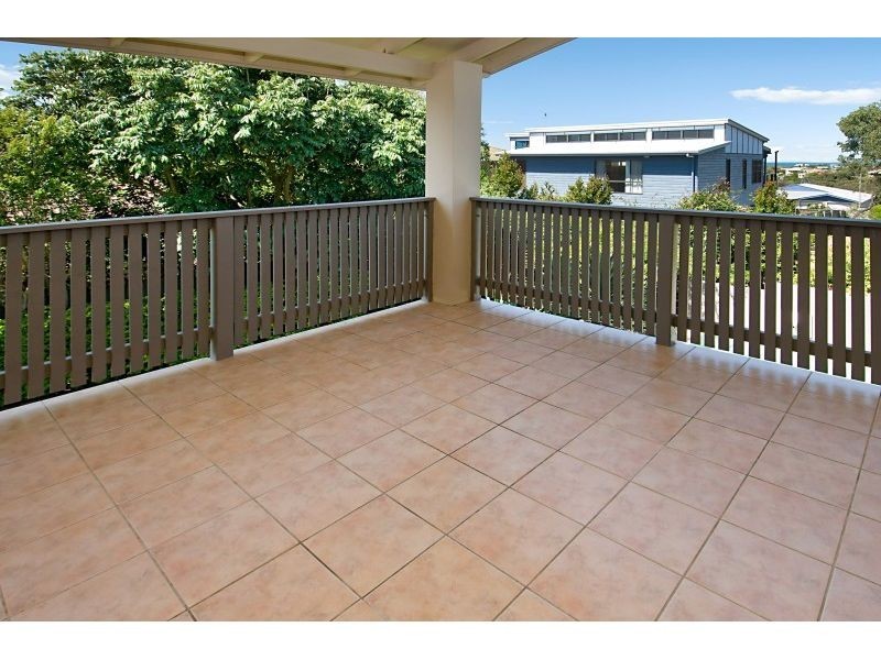 15 Dayspring Street, Sunrise Beach QLD 4567