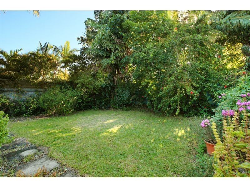 16 Seacove Court, Noosa Waters QLD 4566