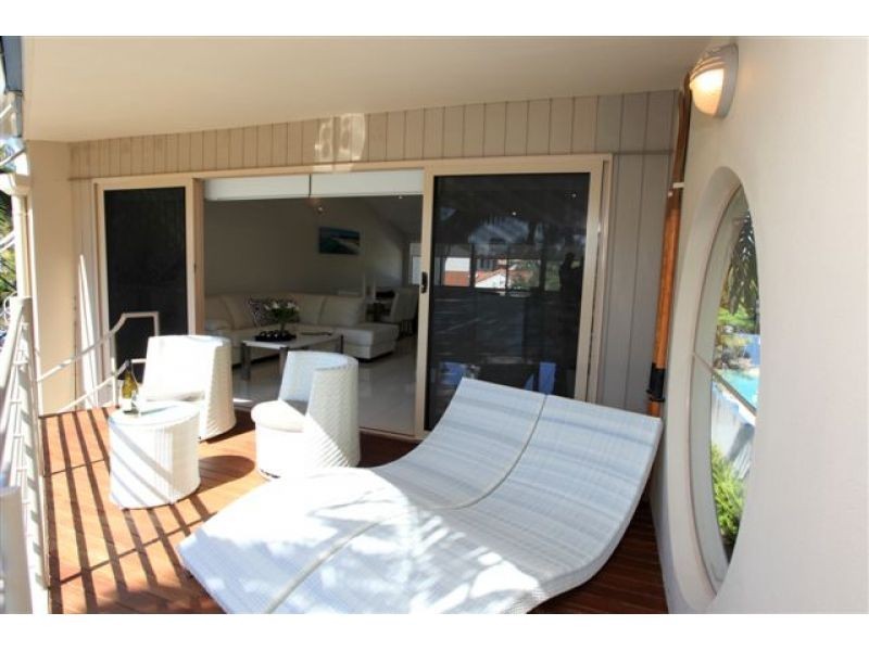 1, 106 Noosa Parade, Noosa Heads QLD 4567