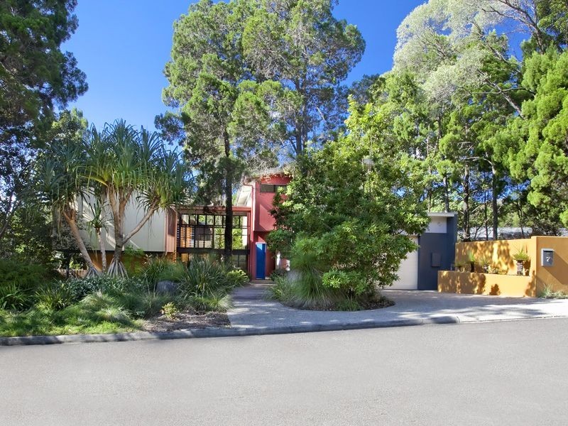 7 Kareela Avenue, Little Cove QLD 4567