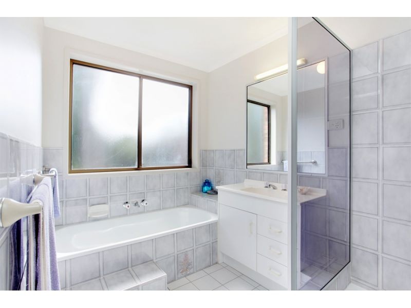 11 Capri Court, Noosa Heads QLD 4567