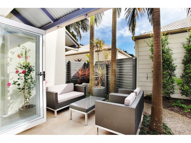 Unit 15, 67 Gibson Road, Noosaville QLD 4566