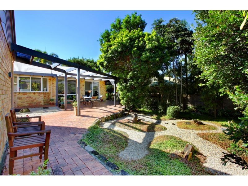 12 Currawong Street, Noosa Heads QLD 4567