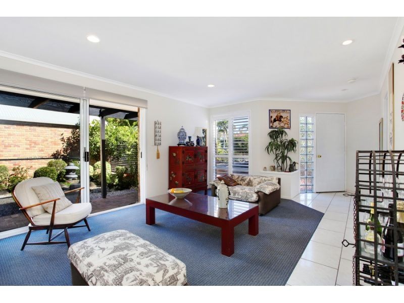 12 Currawong Street, Noosa Heads QLD 4567