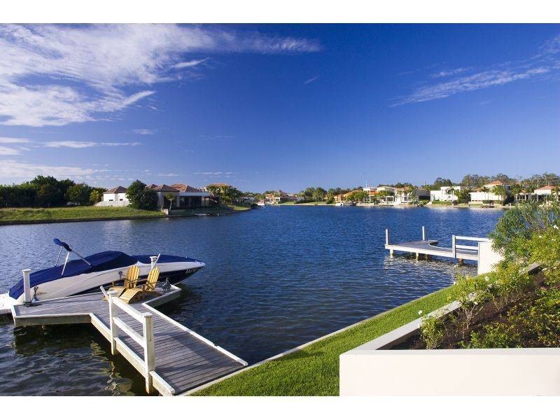 18 The Anchorage, Noosa Waters QLD 4566