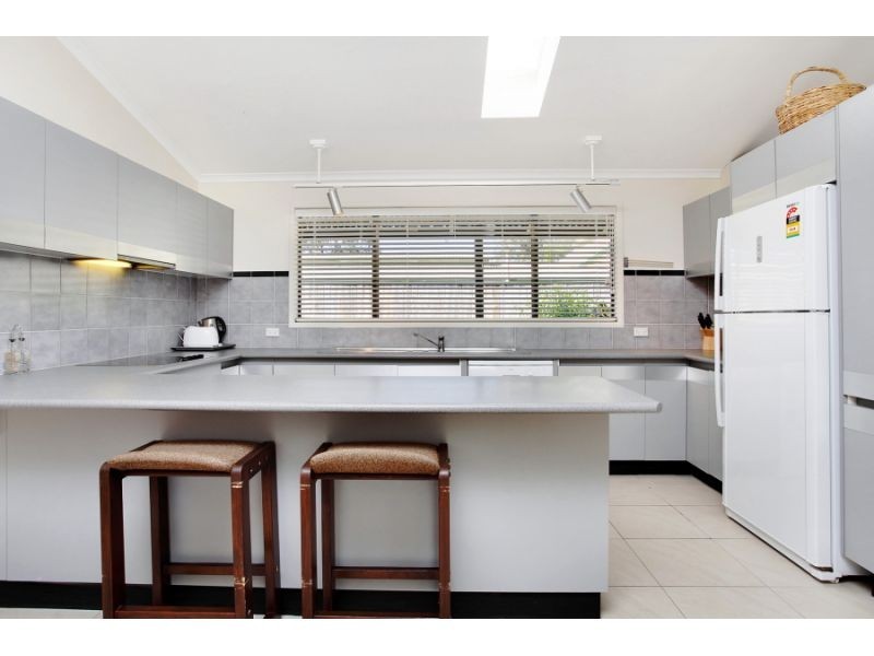 10 Safari Street, Noosa Heads QLD 4567