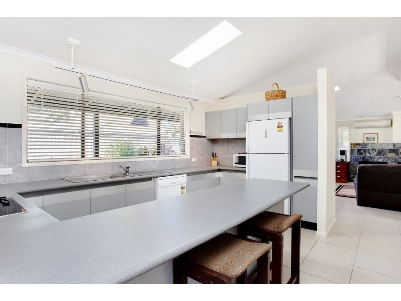 10 Safari Street, Noosa Heads QLD 4567