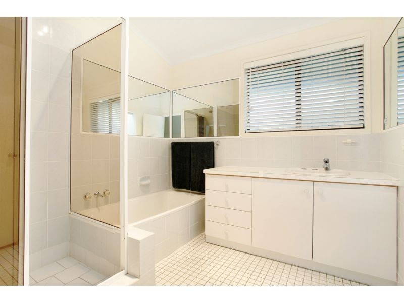 10 Safari Street, Noosa Heads QLD 4567