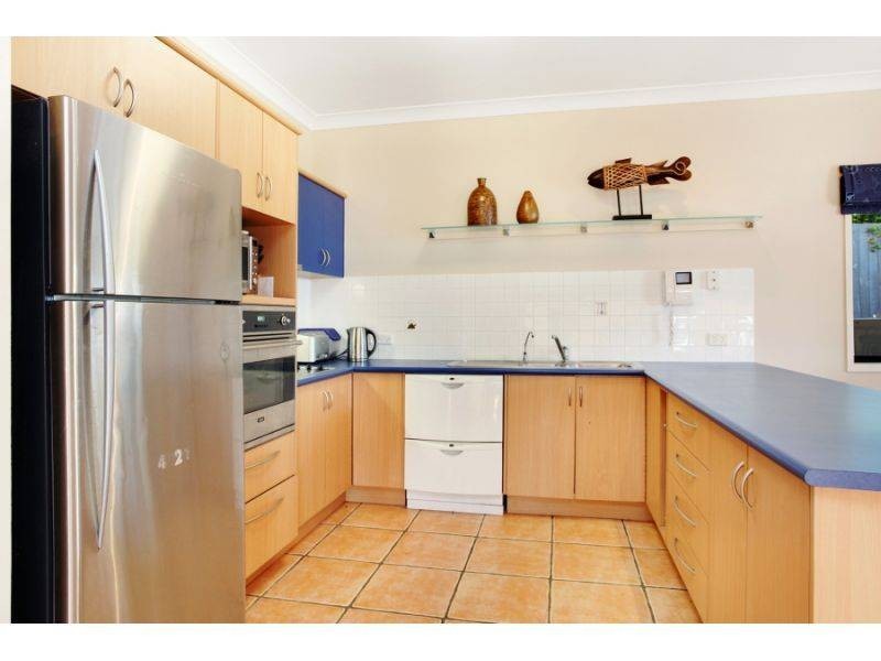 12 Treasure Cove, Noosa Waters QLD 4566