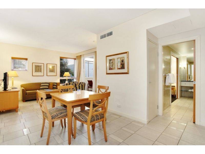 126/32 Hastings Street, Noosa Heads QLD 4567