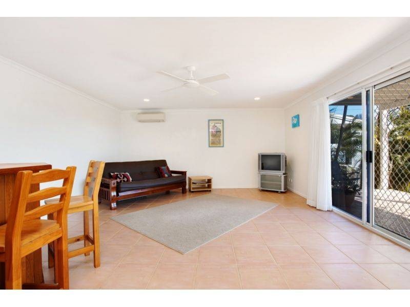 22 Arkana Drive, Noosa Heads QLD 4567