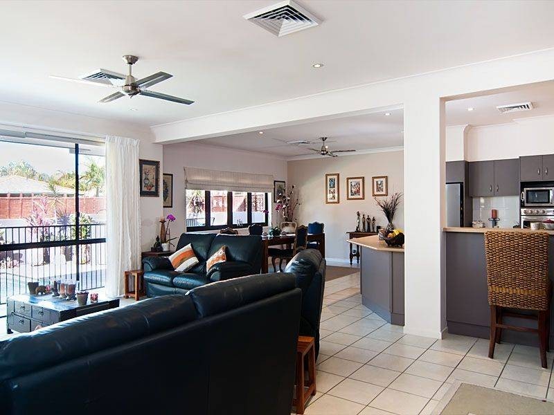 6 Cove Court, Noosaville QLD 4566