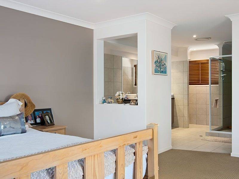 6 Cove Court, Noosaville QLD 4566