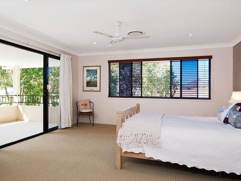 6 Cove Court, Noosaville QLD 4566