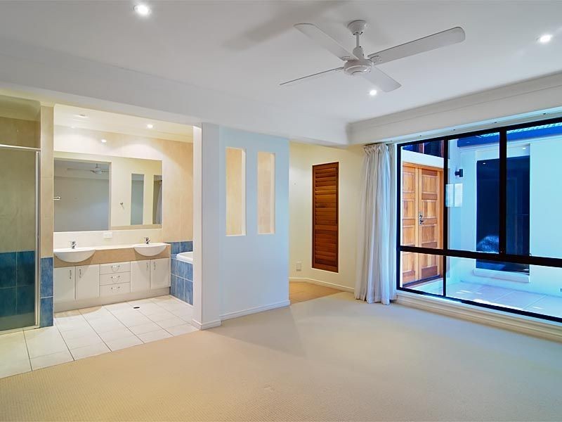 5 Regatta Circuit, Noosaville QLD 4566