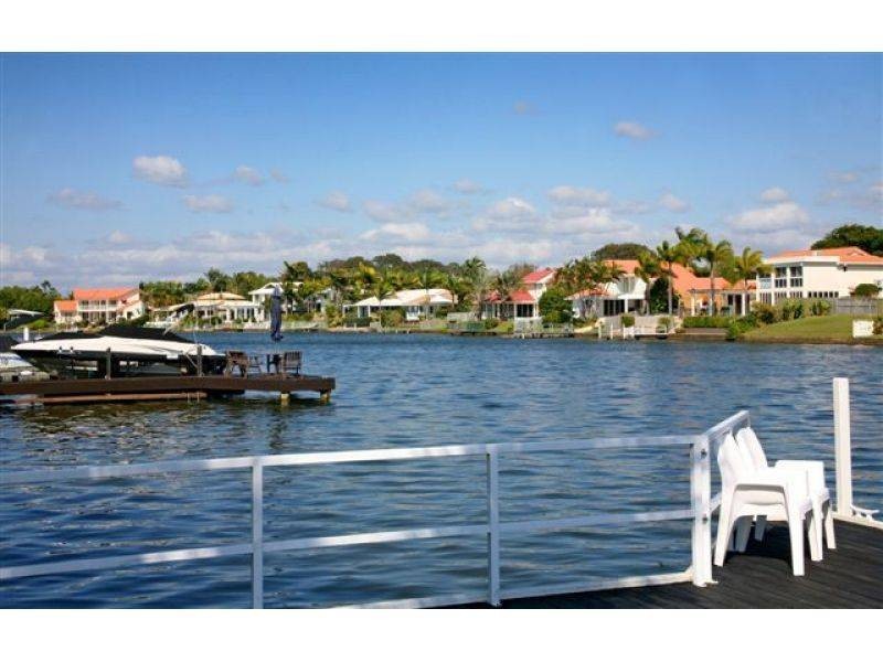 8 Seamount Quay, Noosa Waters QLD 4566
