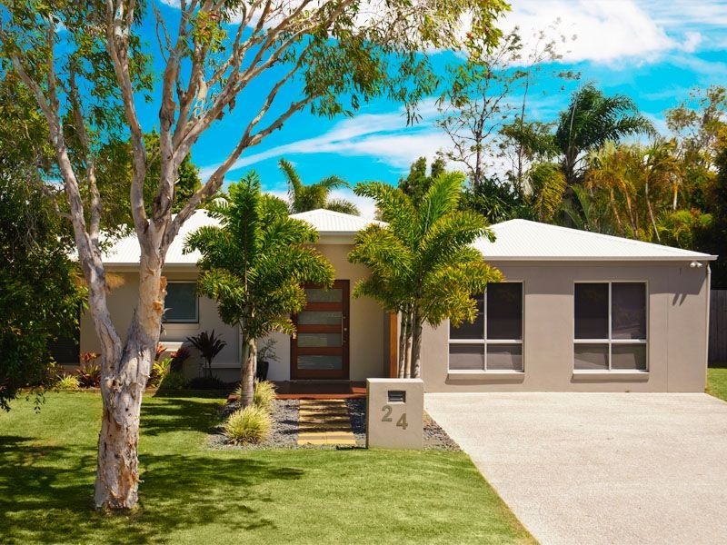24 Wollomia Way, Sunrise Beach QLD 4567