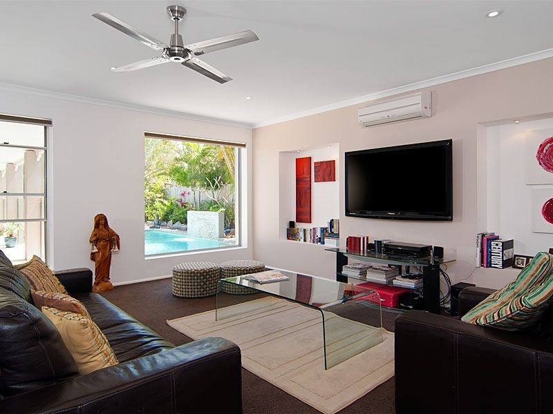 24 Wollomia Way, Sunrise Beach QLD 4567