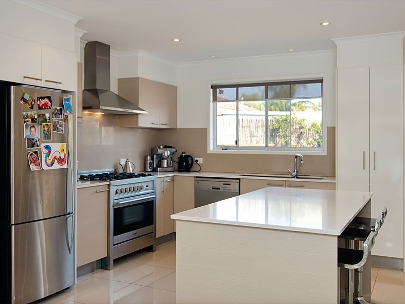 24 Wollomia Way, Sunrise Beach QLD 4567