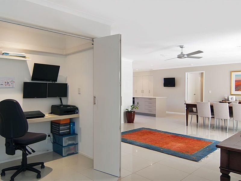 24 Wollomia Way, Sunrise Beach QLD 4567