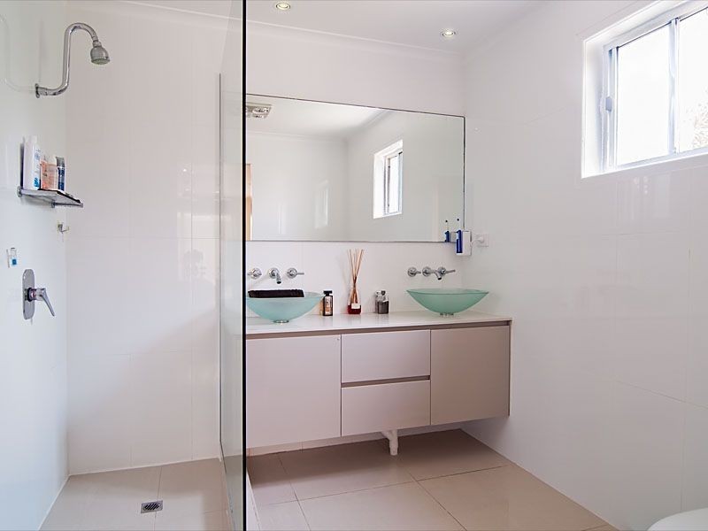 24 Wollomia Way, Sunrise Beach QLD 4567