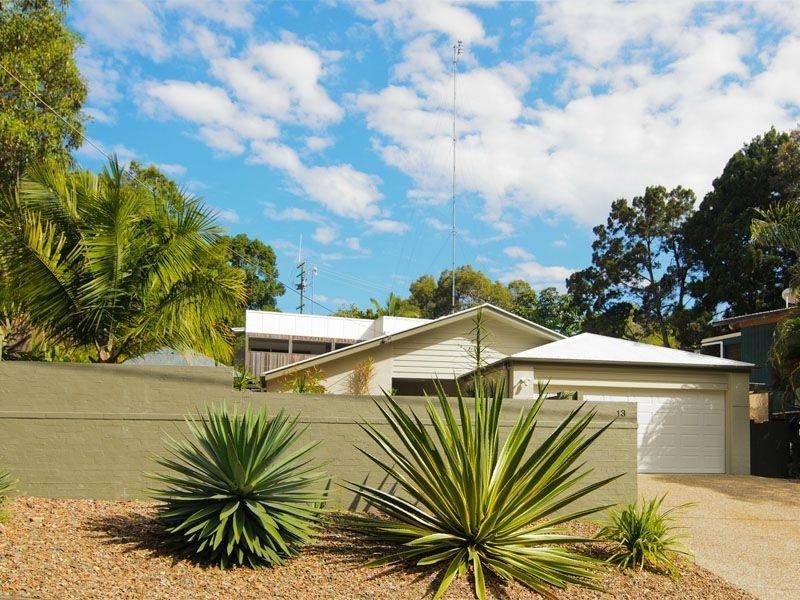 13 Lunar Crescent, Noosa Heads QLD 4567