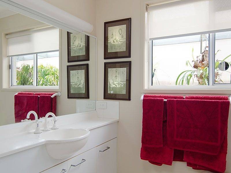 13 Lunar Crescent, Noosa Heads QLD 4567