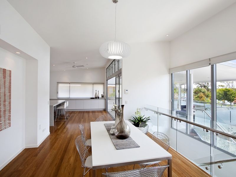 4 Edward Street, Noosaville QLD 4566