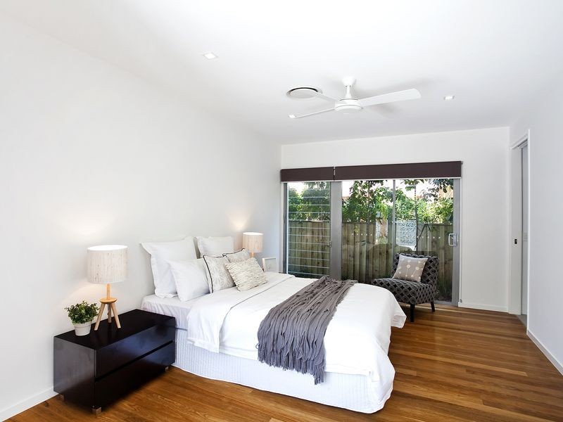 4 Edward Street, Noosaville QLD 4566