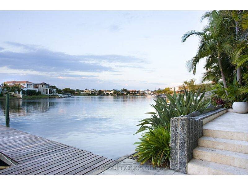 9 The Promontory, Noosa Waters QLD 4566