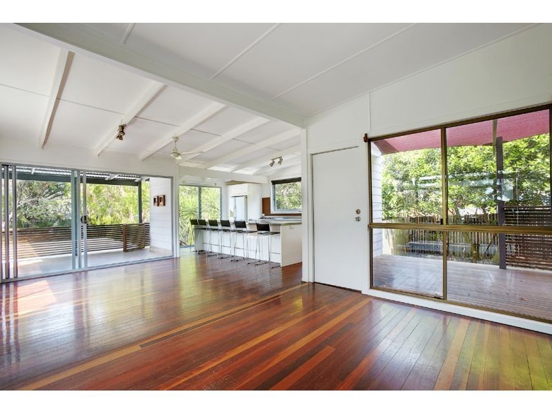 4 Petrel Street, Peregian Beach QLD 4573