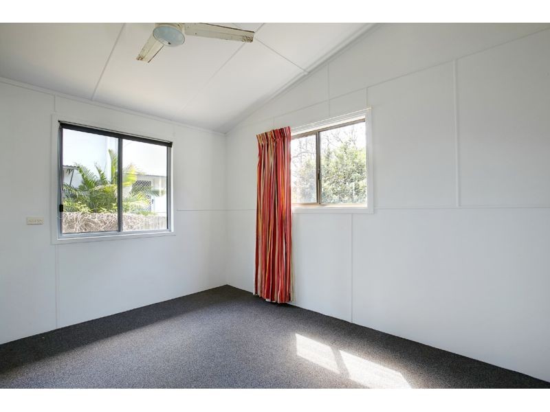 4 Petrel Street, Peregian Beach QLD 4573