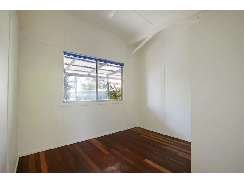 4 Petrel Street, Peregian Beach QLD 4573