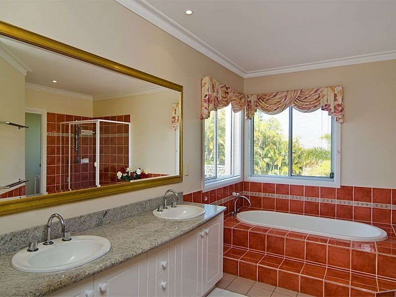 16 Shipyard Circuit, Noosa Waters QLD 4566