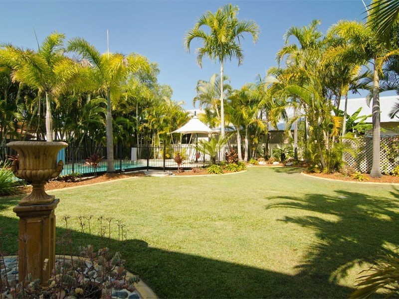 16 Shipyard Circuit, Noosa Waters QLD 4566