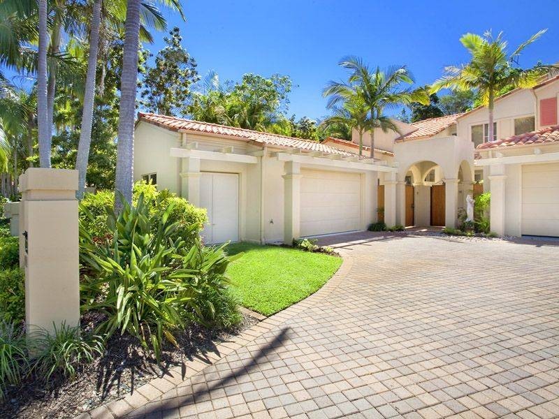 101 The Cascades, 61 Noosa Springs Drive, Noosa Springs QLD 4567