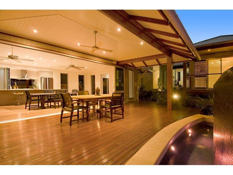 16 Treasure Cove, Noosa Waters QLD 4566