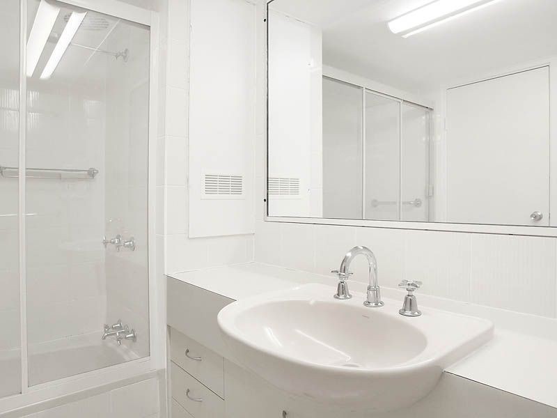 1 Noosa Harbour, 6 Quamby Place, Noosa Heads QLD 4567